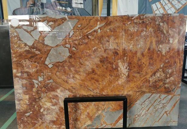 marble with gold veins Experience a luxurious and elegant home