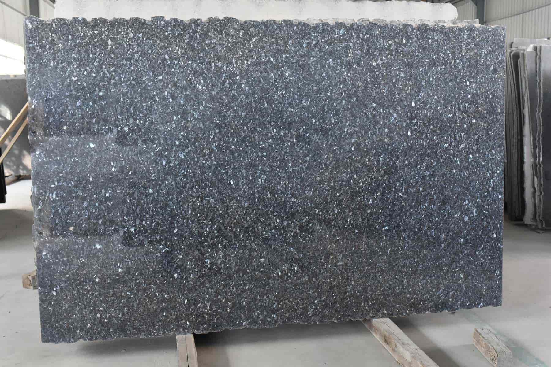 India Emerald Pearl Granite Marble Countertop Slab