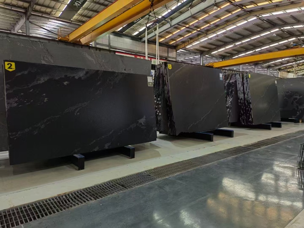 Commercial-Grade River Black Granite Slabs
