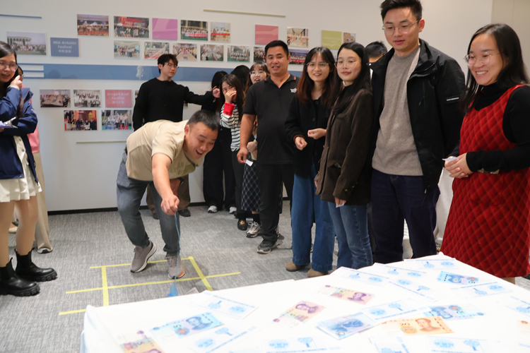 GOLDTOP Christmas Event