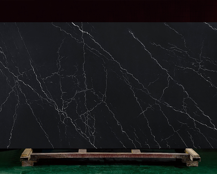 6008 Empira Black Concrete Quartz