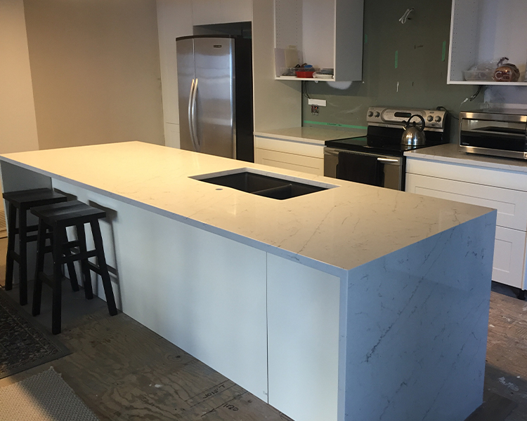 4005 Bianca Veno Marble Quartz Slab