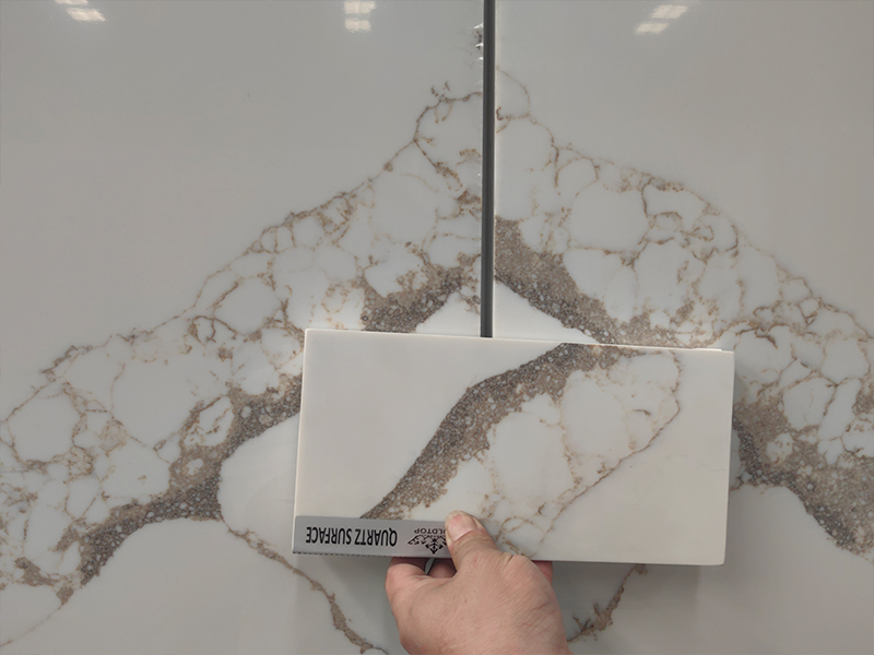 5053 Tranquility Gold White Calacatta Quartz Countertops Factory Wholesale