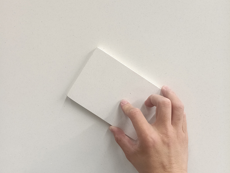 1015 Aspen Ice Quartz Artificial Stone Slab & Tiles Manufacturer