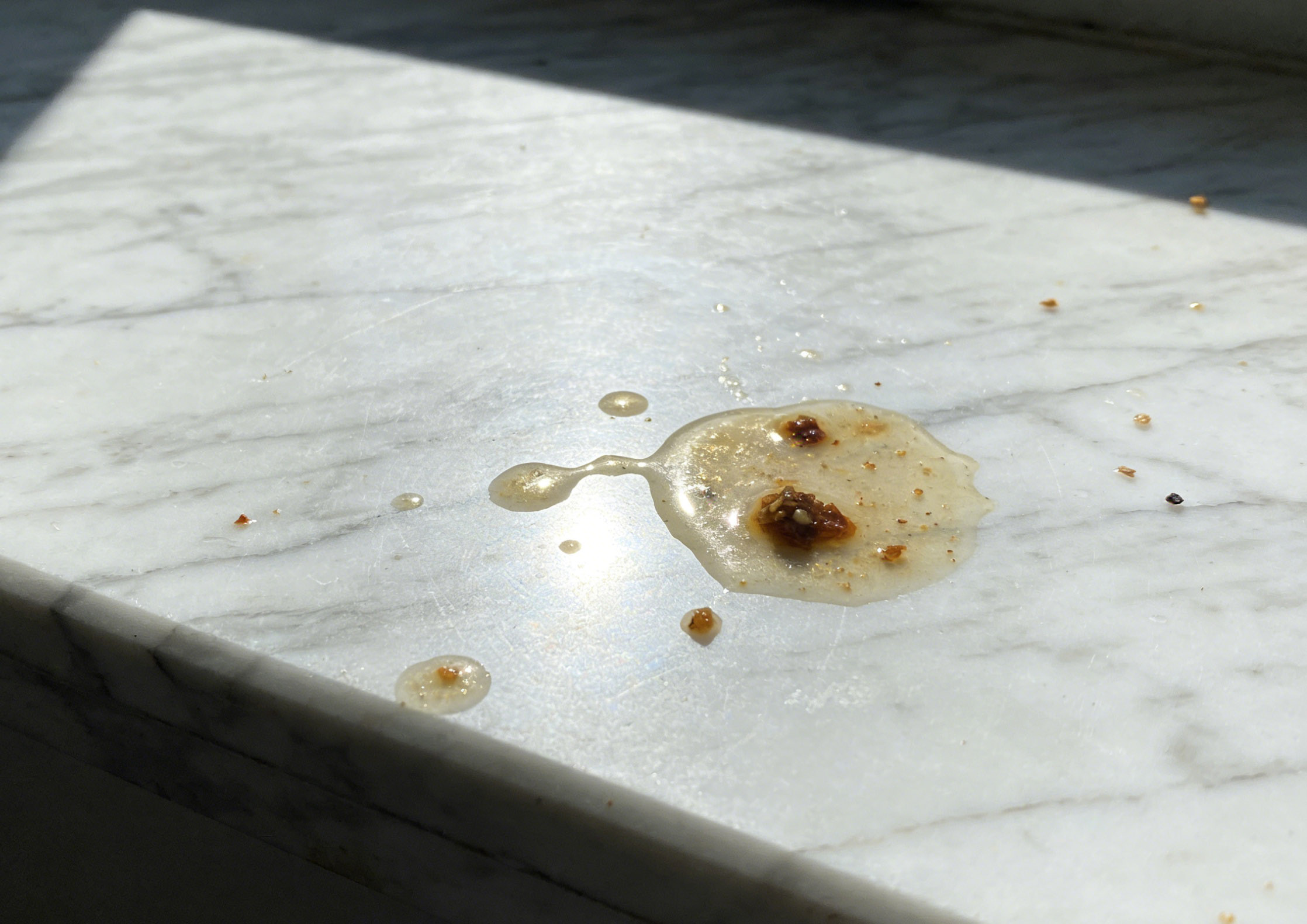 marble turning yellow 