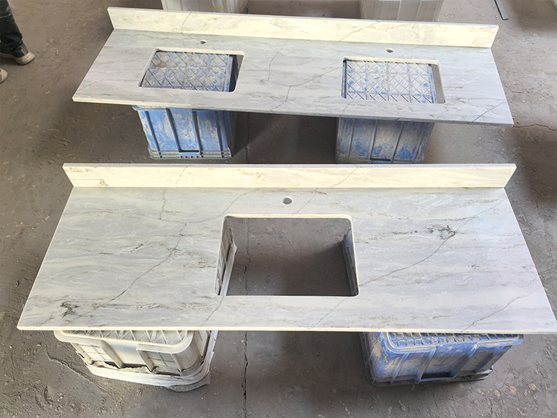 6037 Matterhomn Quartz Slabs