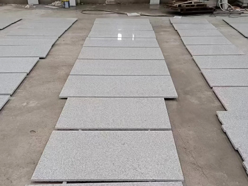 China Pearl White Granite Tile for Outdoor Wall Cladding