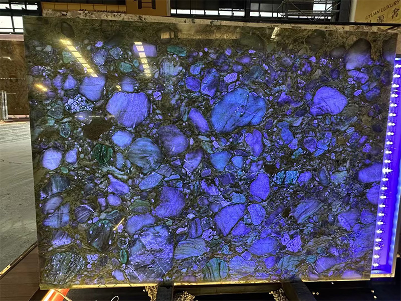 Brazil Backlit Jungle Jewel Quartzite Slab for Walls Cladding