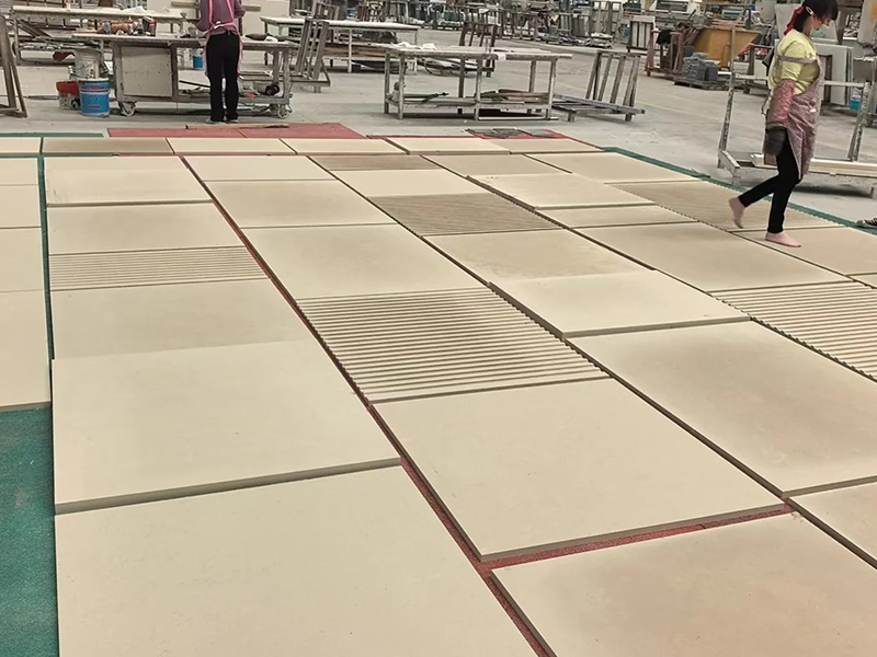 Manufactured Polished Hugo Limestone Slab & Tiles For Flooring