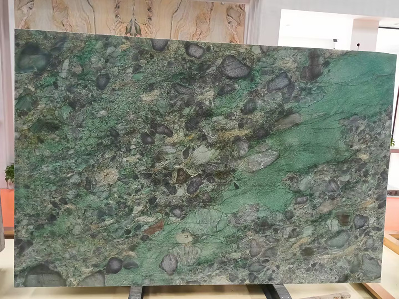 Brazil Backlit Jungle Jewel Quartzite Slab for Walls Cladding