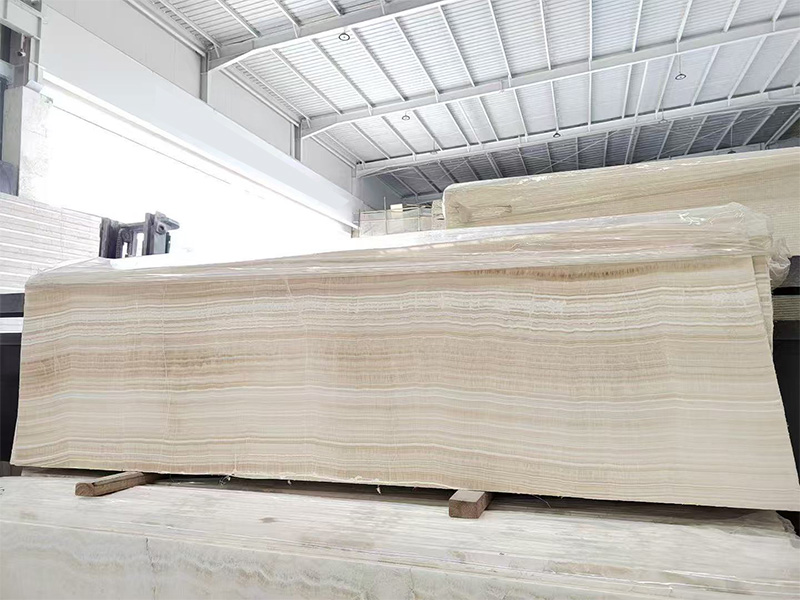 Turkey Straight Veins Vanilla Onyx Marble Slab