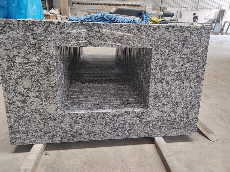 Custom Spray White Granite Countertops for Kitchen