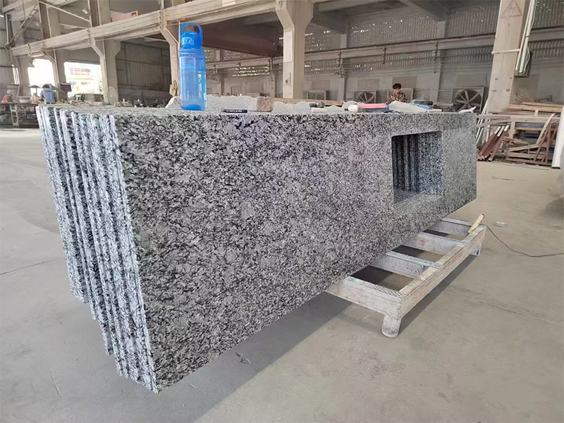 Custom Spray White Granite Countertops for Kitchen