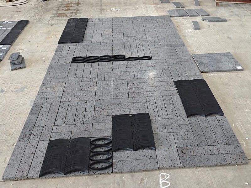 Hainan Black Travertine Slabs and Tiles for Flooring/ Wall / Countertops