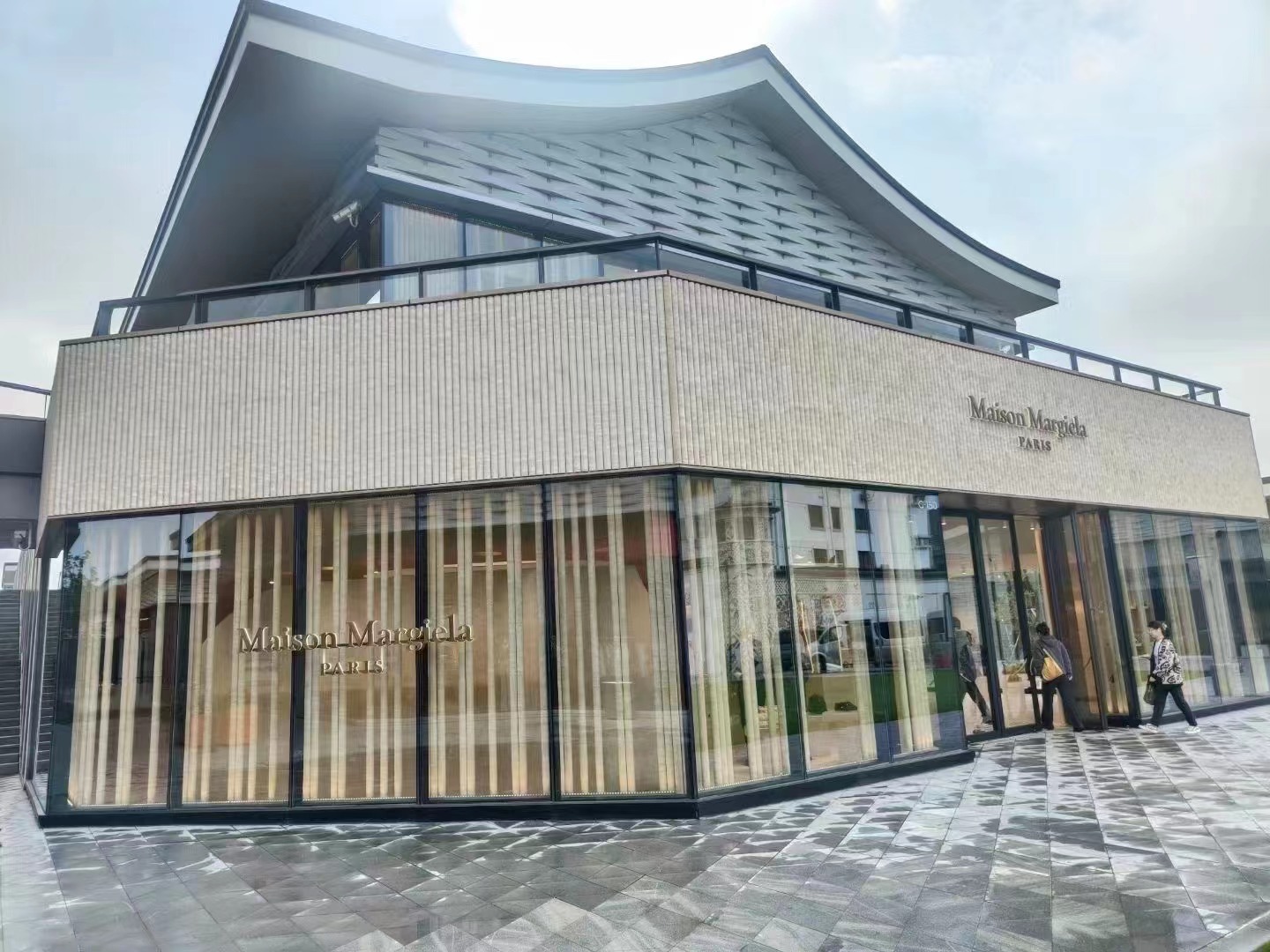 Maison Margiela Boutique Project with Turkey Roman Travertine Stone