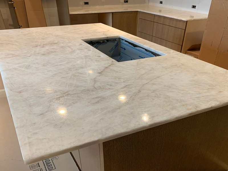 Custom Backlit White Cristallo Quartzite Polished Countertops / Island
