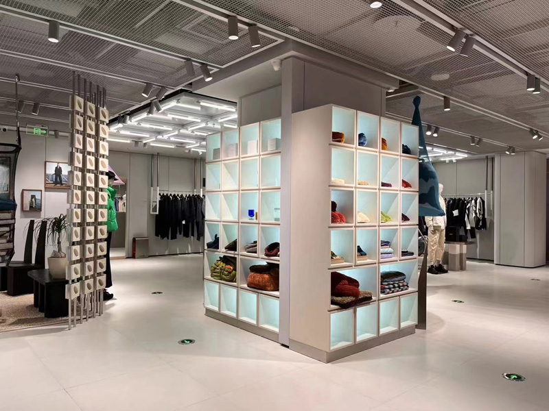 Jiangnan Buyi Store Project | Portugal Cream Limestone Reception Design