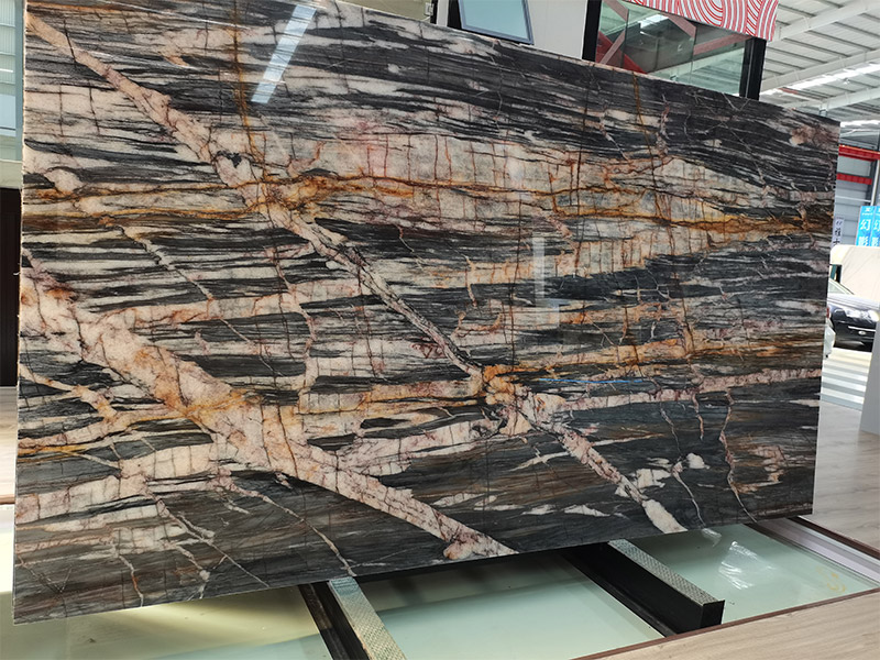 Translucent Bohemian Quartzite Slab Backlit For Interior Wall Decoration