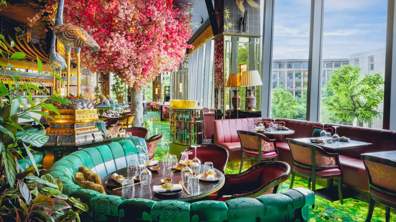 The Ivy Asia Chelsea Project | Green Agate Backlit Floor Tiles Supplier