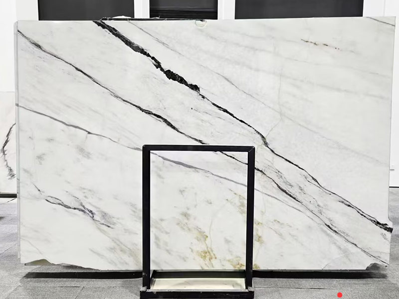 China New Panda White Marble Slab Supplier