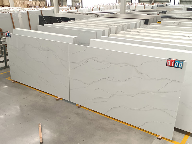 Polished 5061 Wave Extra Quartz Slab