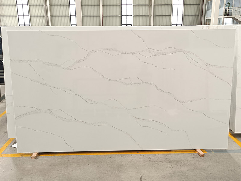 Polished 5061 Wave Extra Quartz Slab
