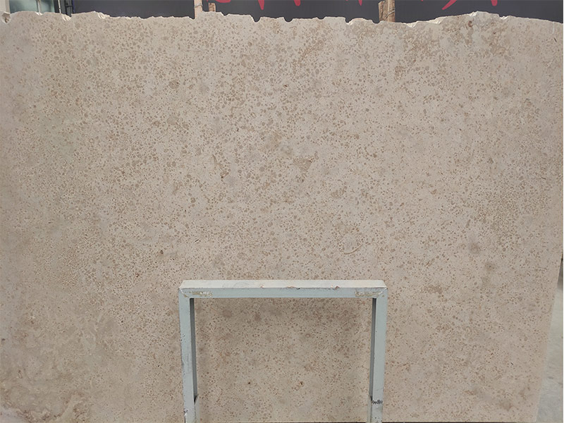 Jura Beige Limestone Slab & Cladding Tiles