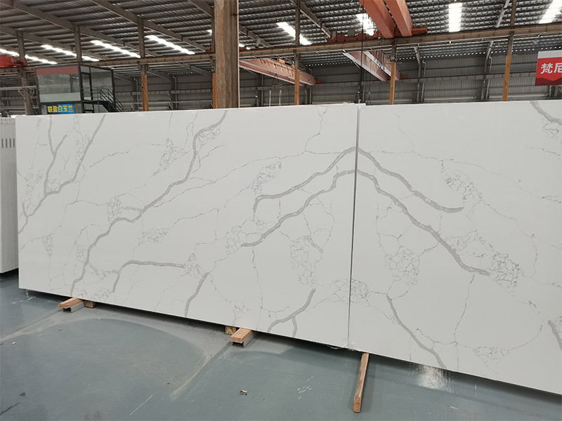 5042 Laza White Calacatta Quartz Super Jumbo Slab Manufacturer