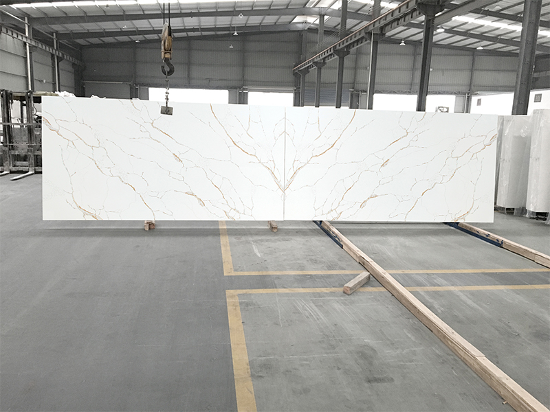 5111 Laza Gold Quartz Slabs