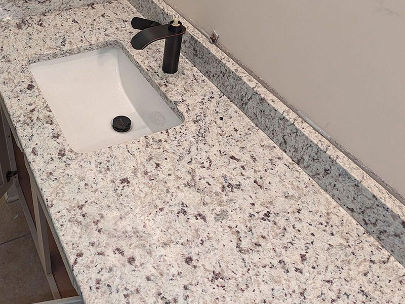 Brazil White Ornamental Granite Countertop for Kitchen / Bathroom