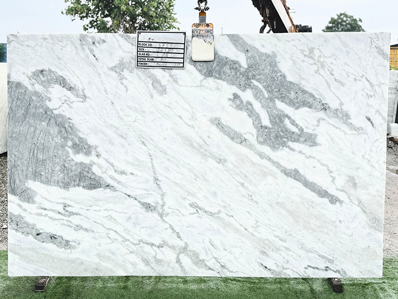 Sumati White Marble Slab For Kitchen Countertops/ Bathroom Vanity Tops