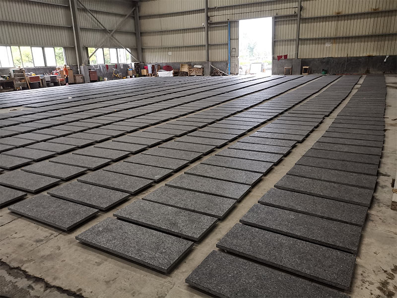 Angola Black Granite Tiles Supplier