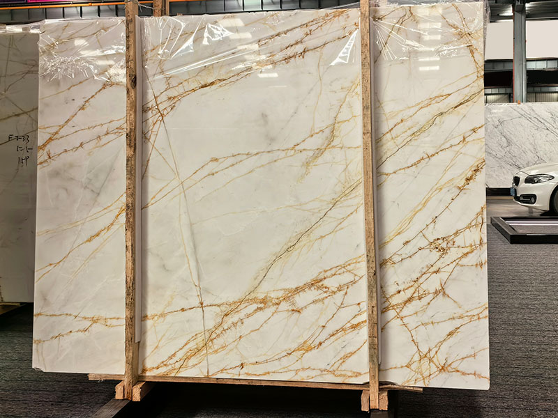 New Spider Gold Marble Slabs Supplier