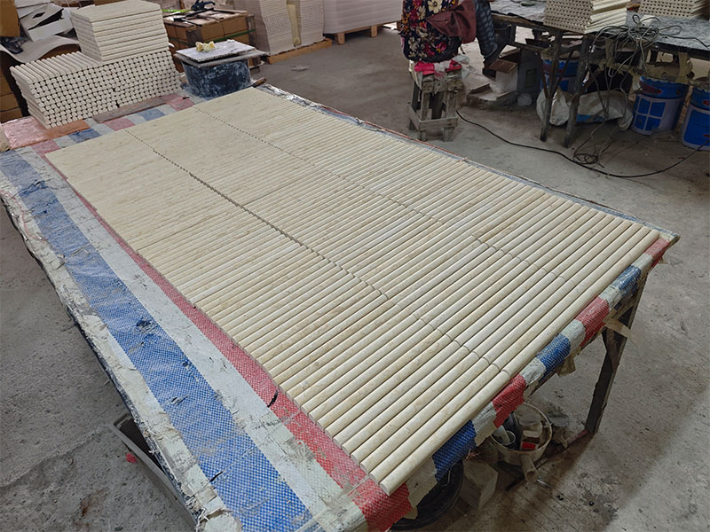 Beige Limestone Stripe Mosaic Tiles For Bathroom/ Pool