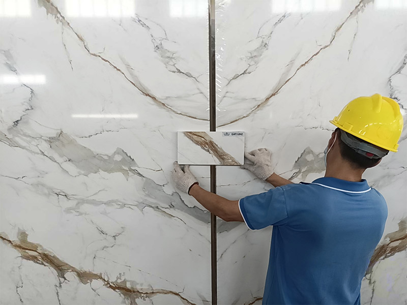 7001 Calacatta Gold PD Quartz Slabs