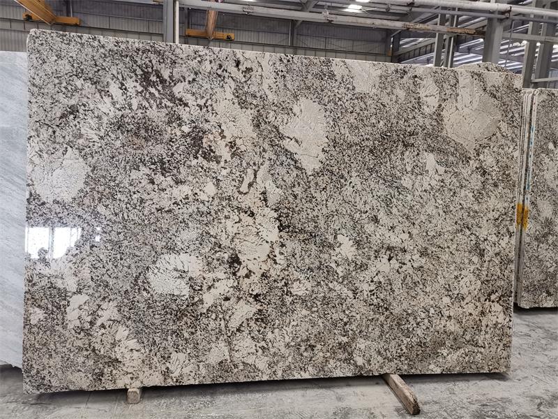 Bianco Antico Granite Countertops Slabs