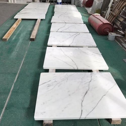 white marble tile