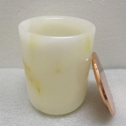 Onyx Candle